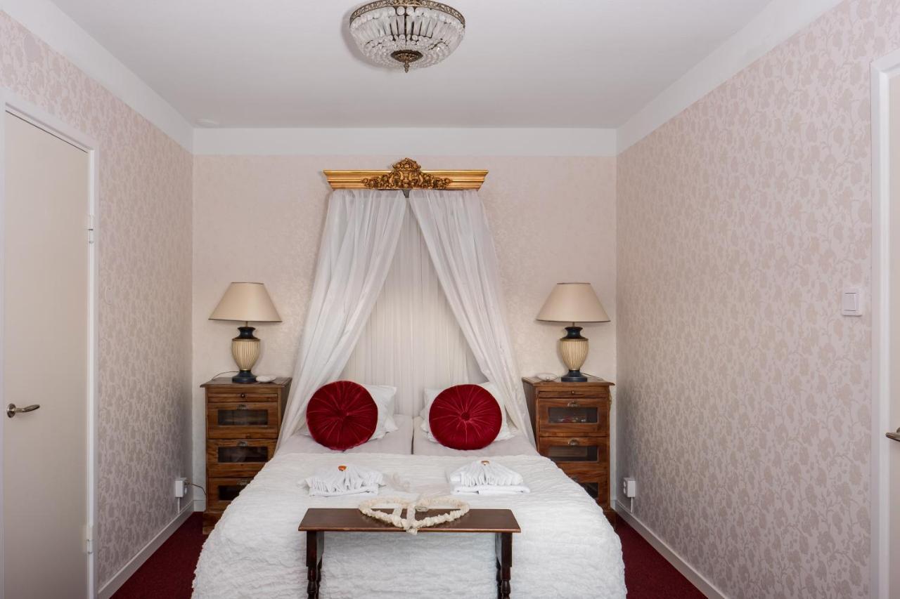 Hotel Vaennaes Vannas Luaran gambar