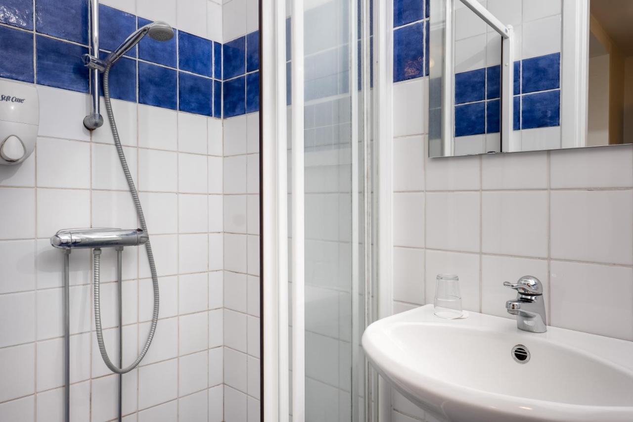 Hotel Vaennaes Vannas Luaran gambar